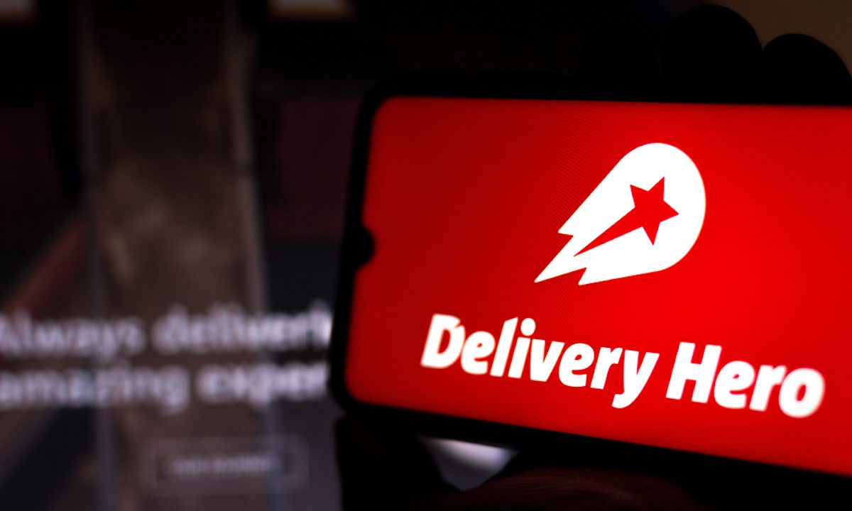 Delivery Hero Sees Record Decline Amid Gloomy Outlook