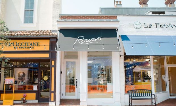 D2C Ear Piercings Aim to Disrupt ‘Tired’ Mall-Based Experience