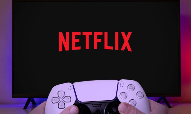 netflix, gaming