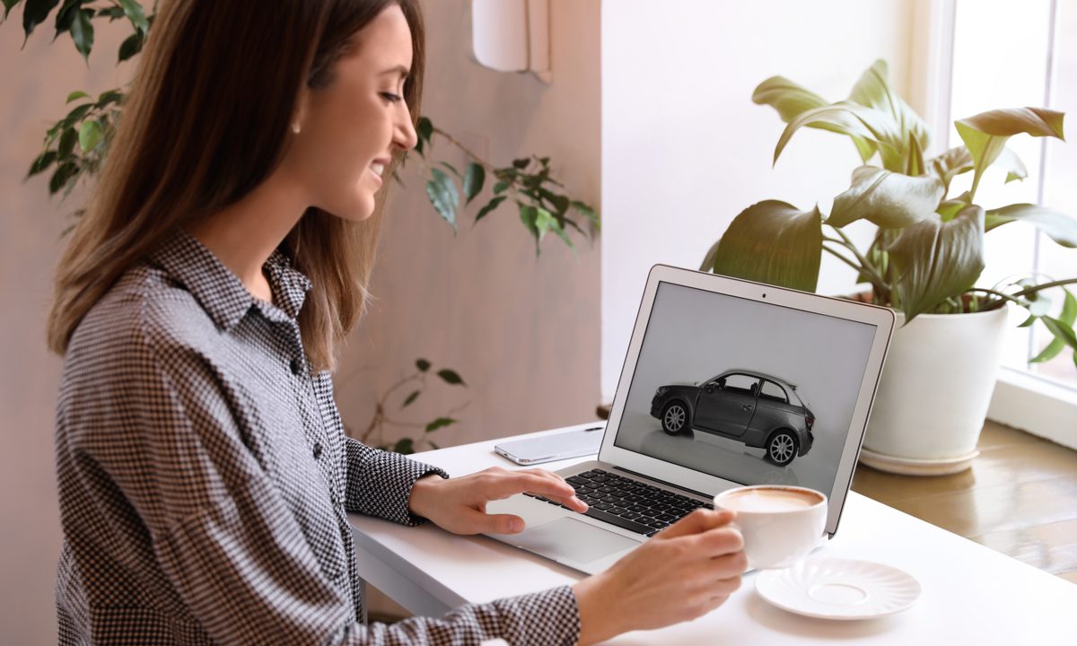To Engage Online Shoppers, Offer Personalization, Visualization, Gamification 