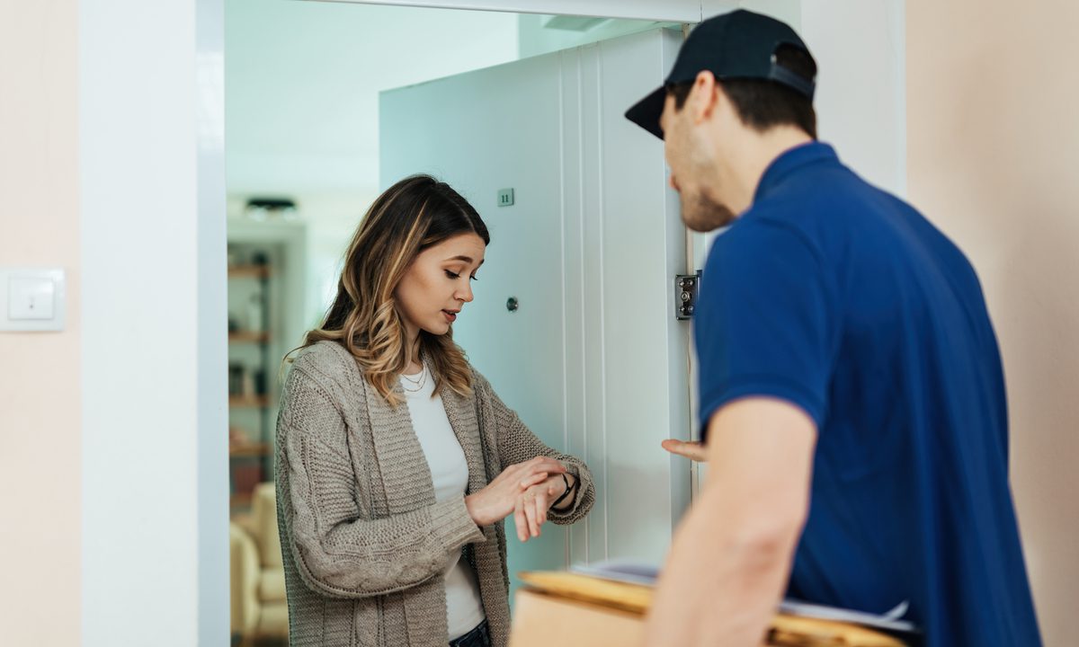 Proactively Addressing eCommerce Delivery Delays Improves Customer Experience