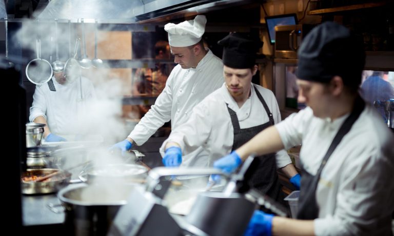 Restaurants Shift Focus to Operational Efficiency