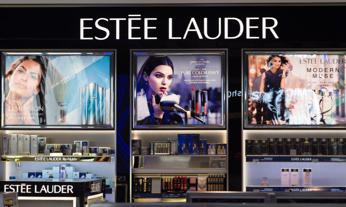 Estée Lauder Says Chinese COVID ‘Headwinds’ Temporary, Sees Rapid Rebound