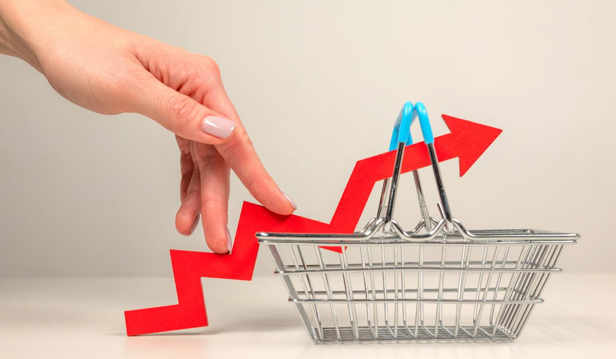 Inflation Concerns Drive Down Consumer Confidence Index