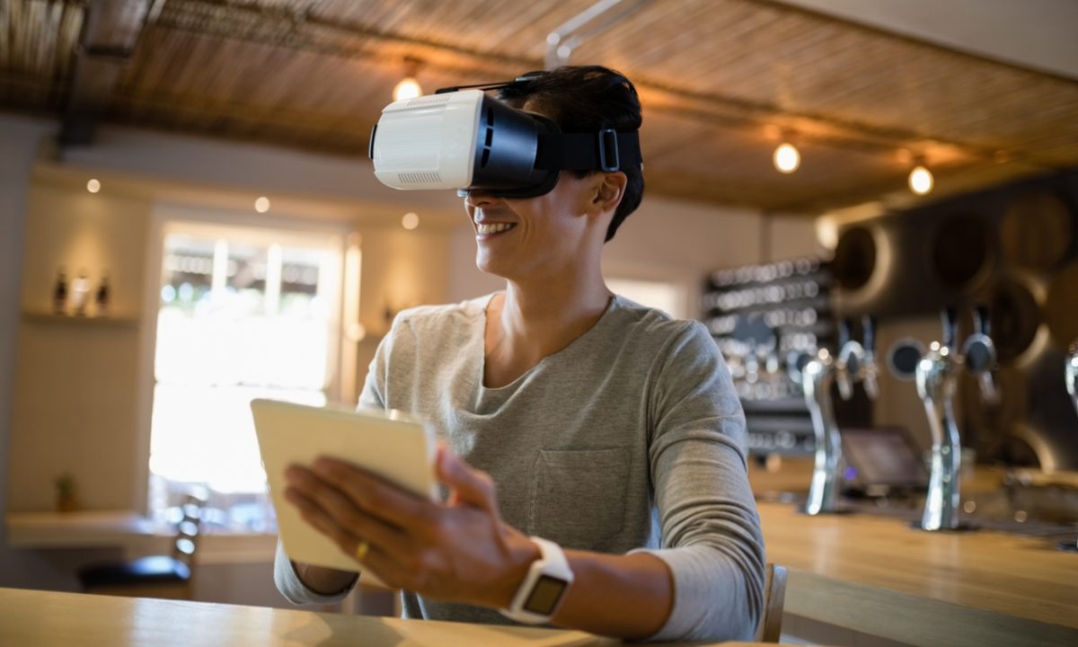 Report: Meta Ends Work on Premium Mixed-Reality Headset