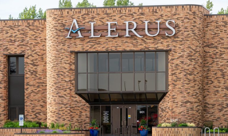 Alerus, Metro Phoenix Bank, acquisition, SMBs