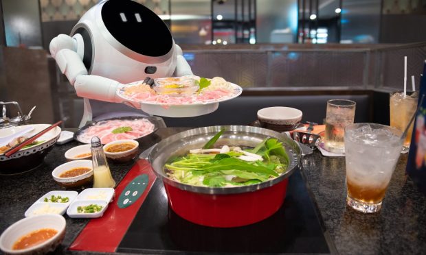 Restaurant Roundup: Brands Automate Food Production, Delivery