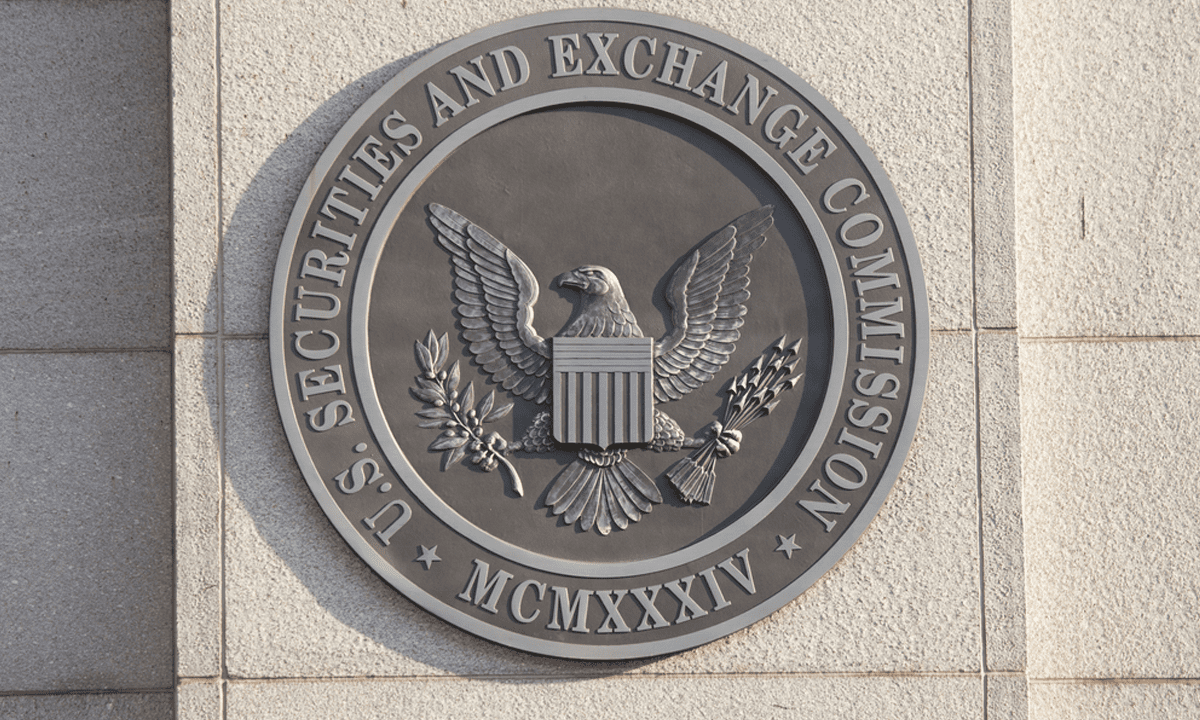 SEC, CFTC Weigh New Hedge Fund Crypto Reporting Rules