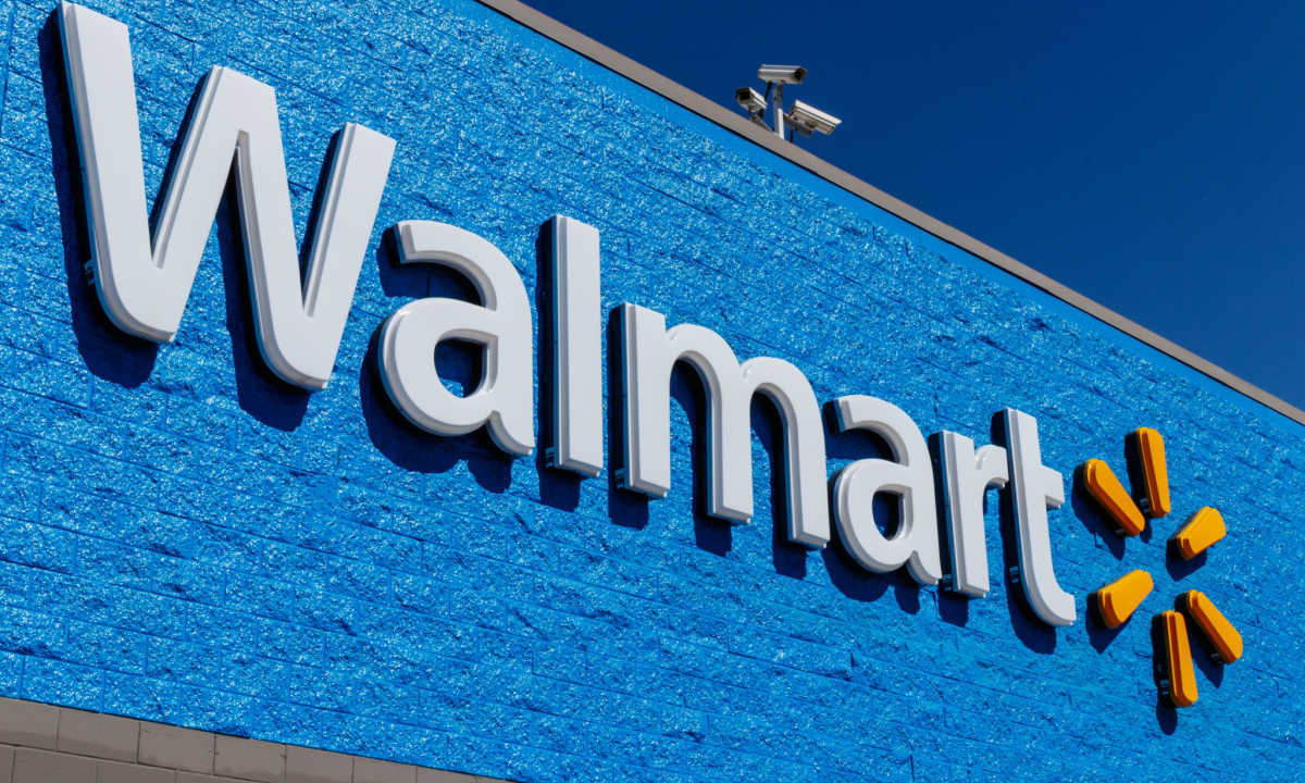Walmart Closes 10-Year Deal With UnitedHealth for Health Services