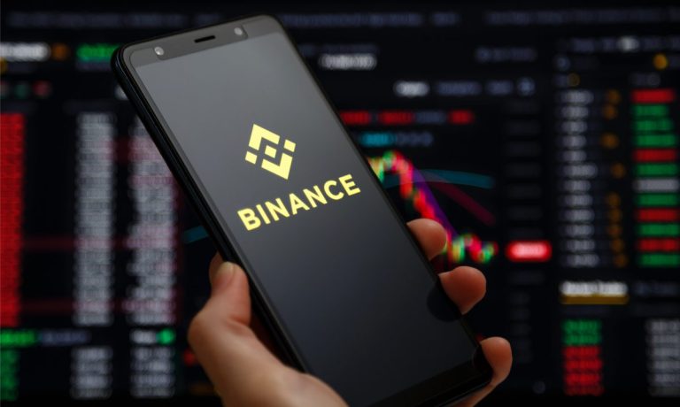 Binance, USDC, stablecoins, BUSD