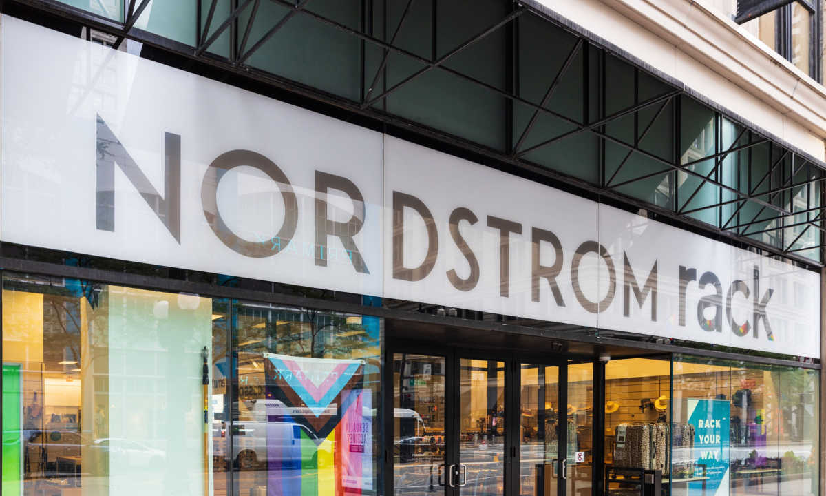 Nordstrom Hurt by Soft Demand From Lower-Income Shoppers
