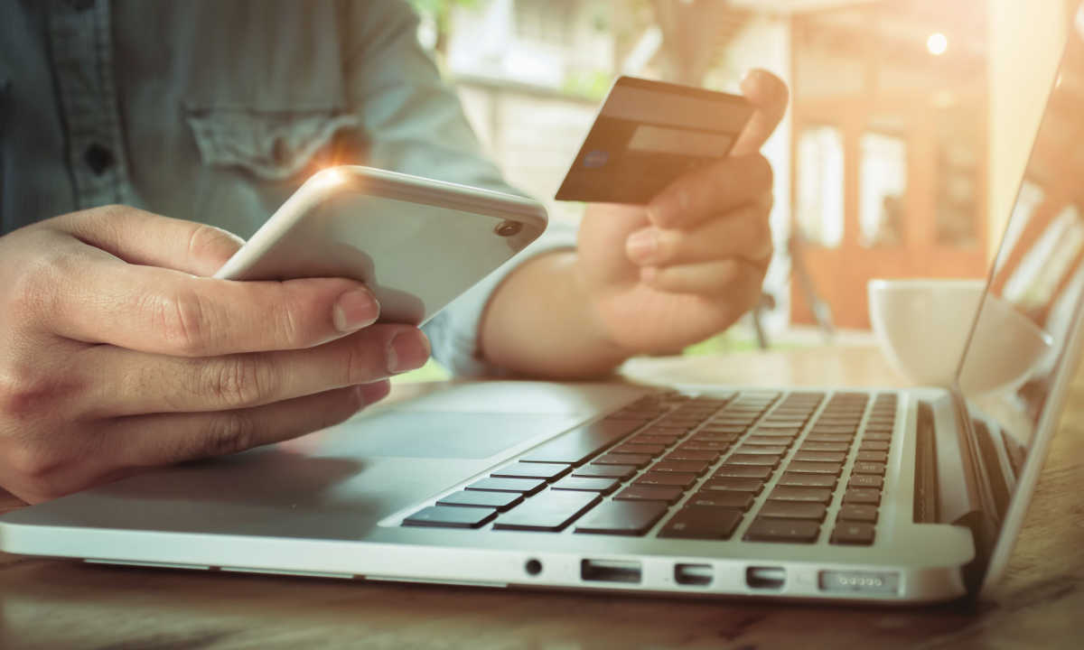 Digital Wallets Drive D2C Brands’ Holiday Sales