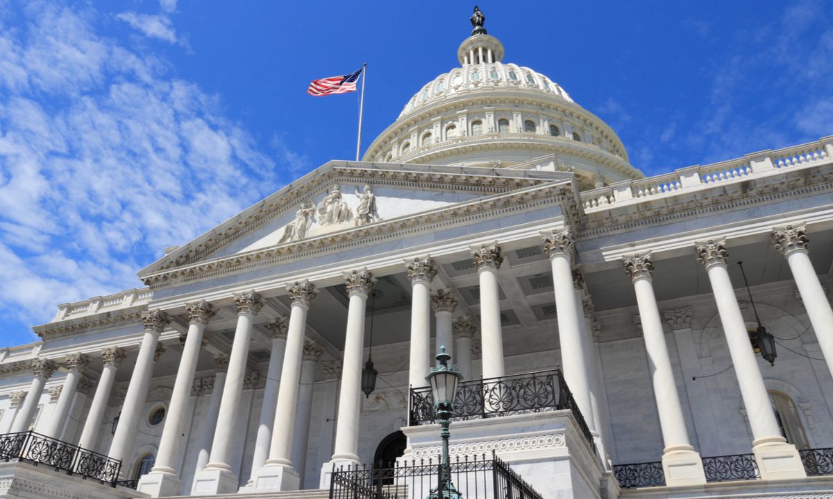 Senate FTX Crypto Hearing Pits Blockchain Promoters Against Skeptics