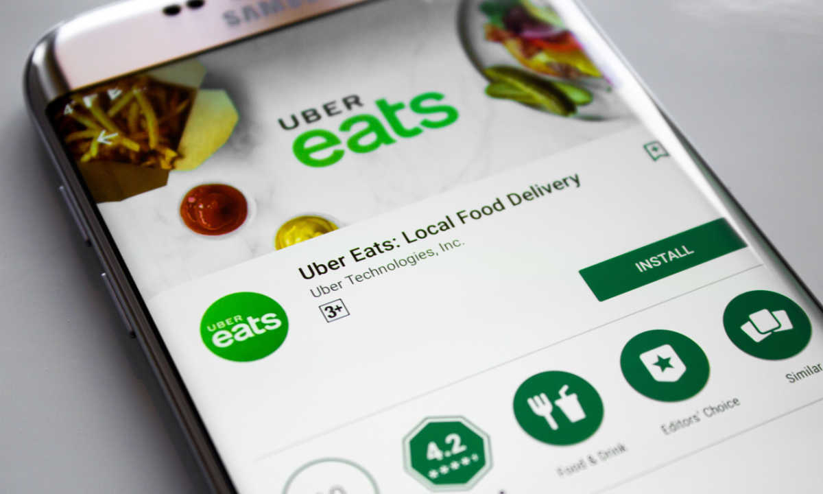 Uber Pays $10M for Listing Chicago Eateries Without Permission