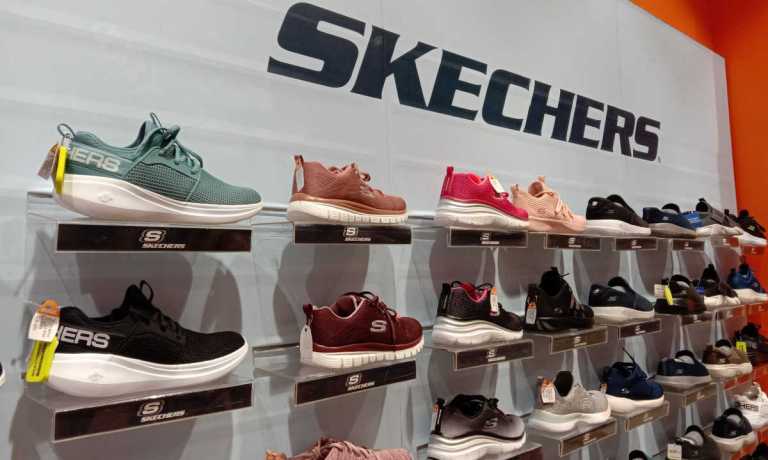 Skechers