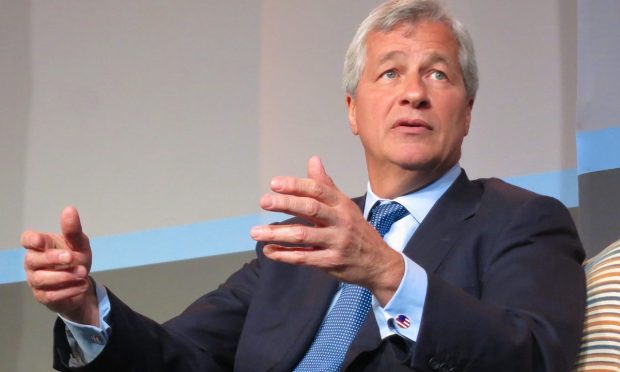 JPMorgan CEO Dimon Serves as ‘Sounding Board’ for Trump