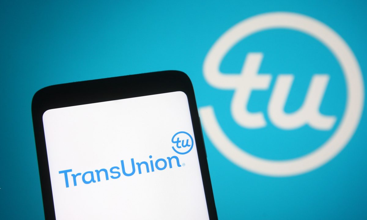 TransUnion Expands in Mexico With $560 Million Buro de Crédito Deal