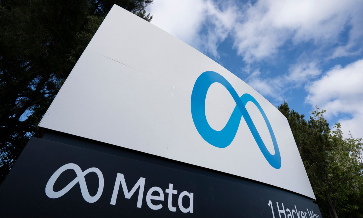 Report: Meta Demonstrates Text-Based App to Employees While Preparing Launch