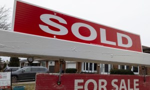 house sold sign