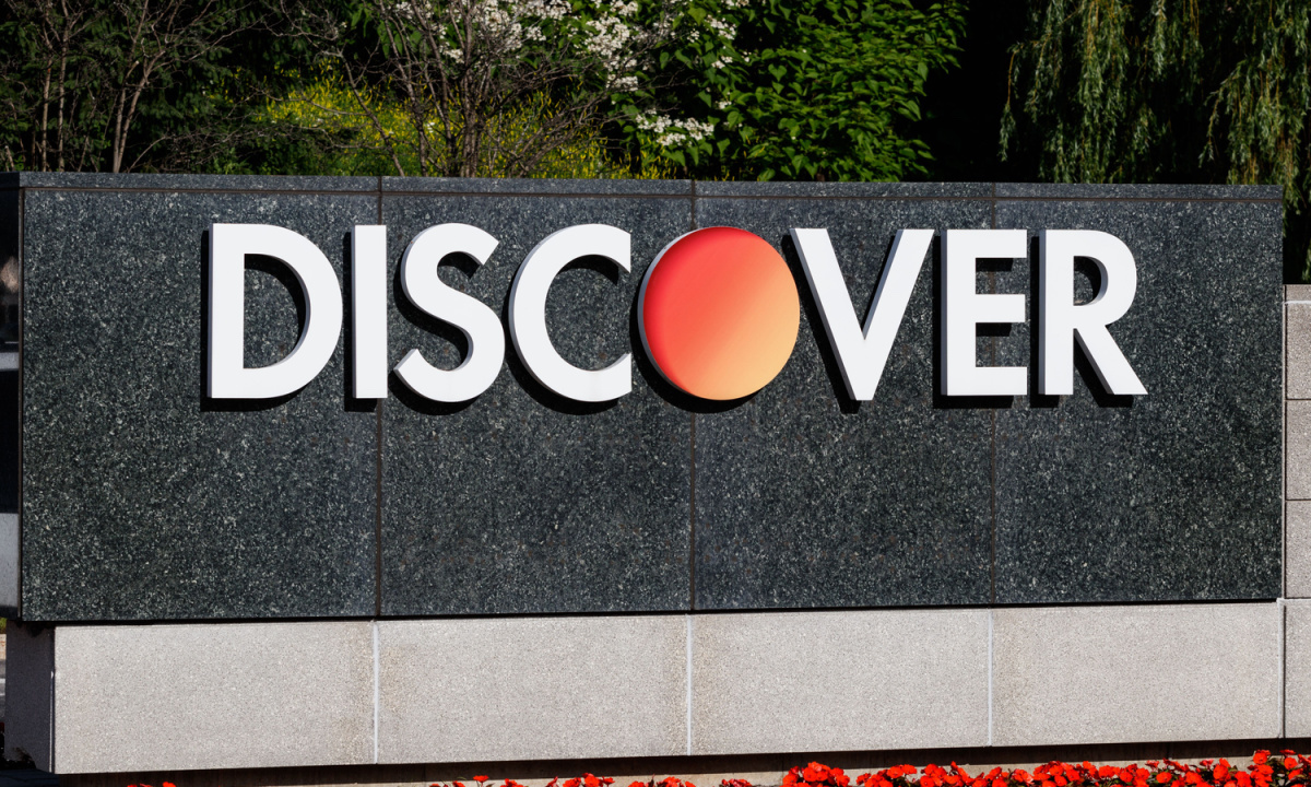 Debit Spend and Deposit Growth Drive Discover’s Final Standalone Quarter
