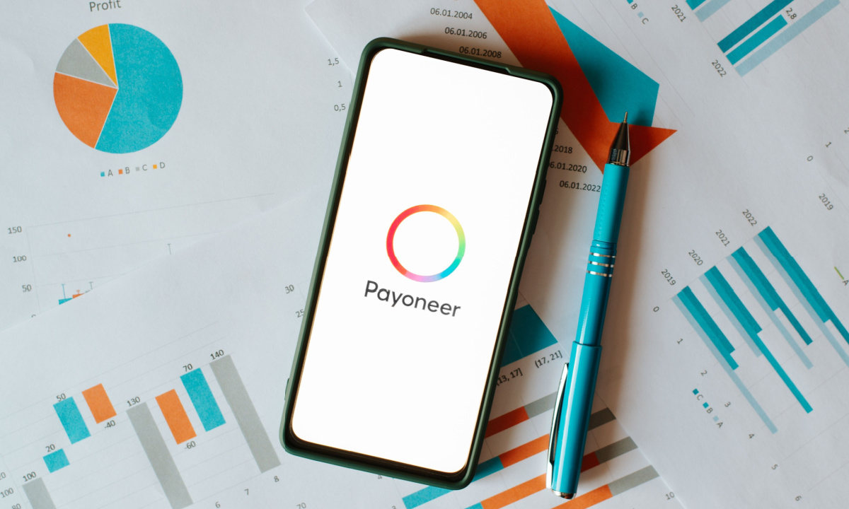 Payoneer Pays $61 Million for HR/Payroll Platform Skuad