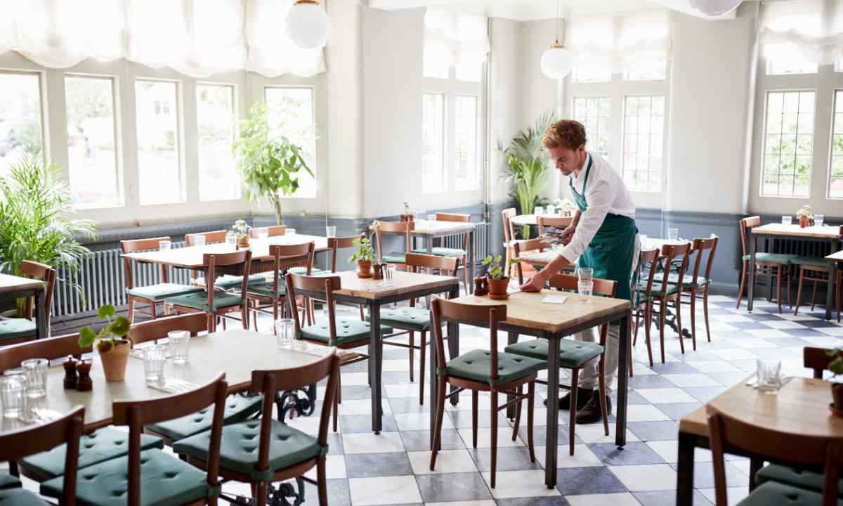 Ongoing Restaurant Inflation Has Even Super Fans Cutting Back