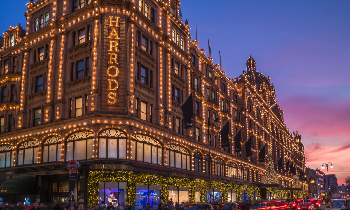 Wealthy Travelers’ Vacation Spending Bumps Harrods Sales 