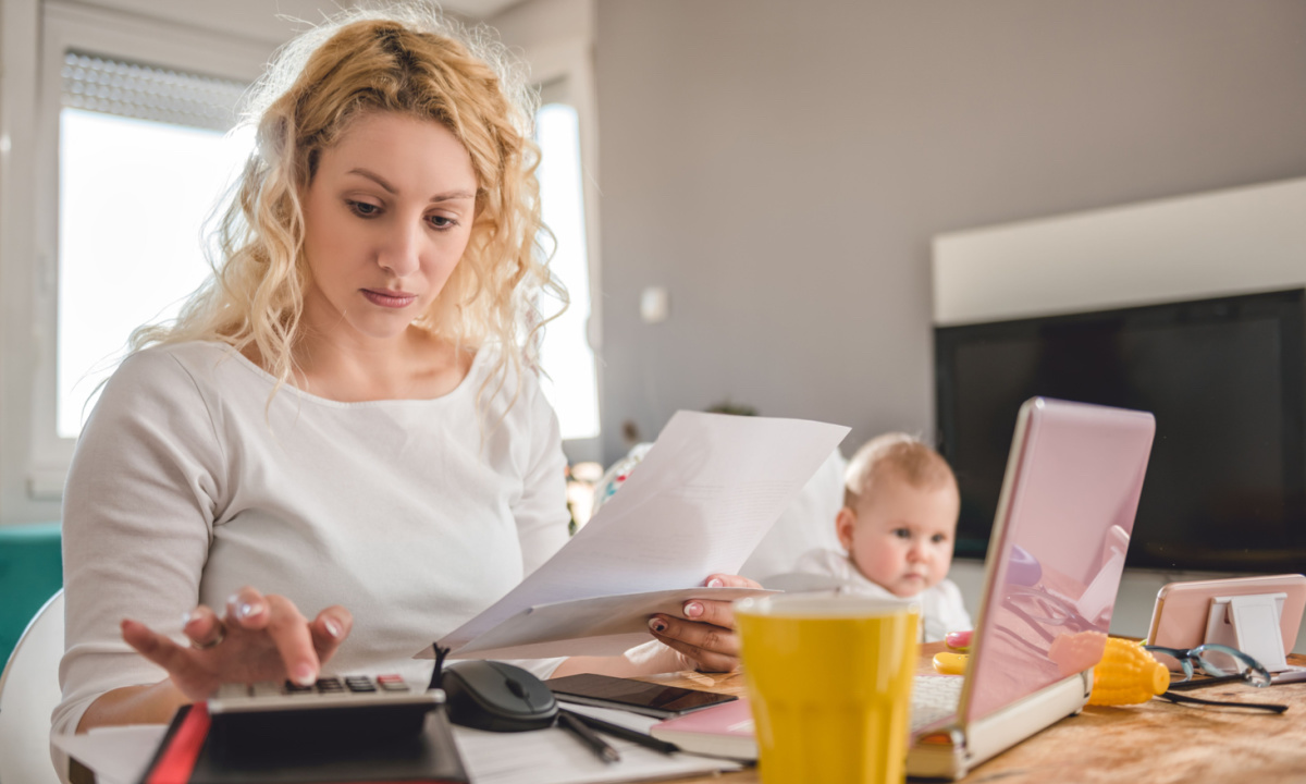 The Parent Debt Trap: Parents’ Credit Card Balances 26% Higher Than Average