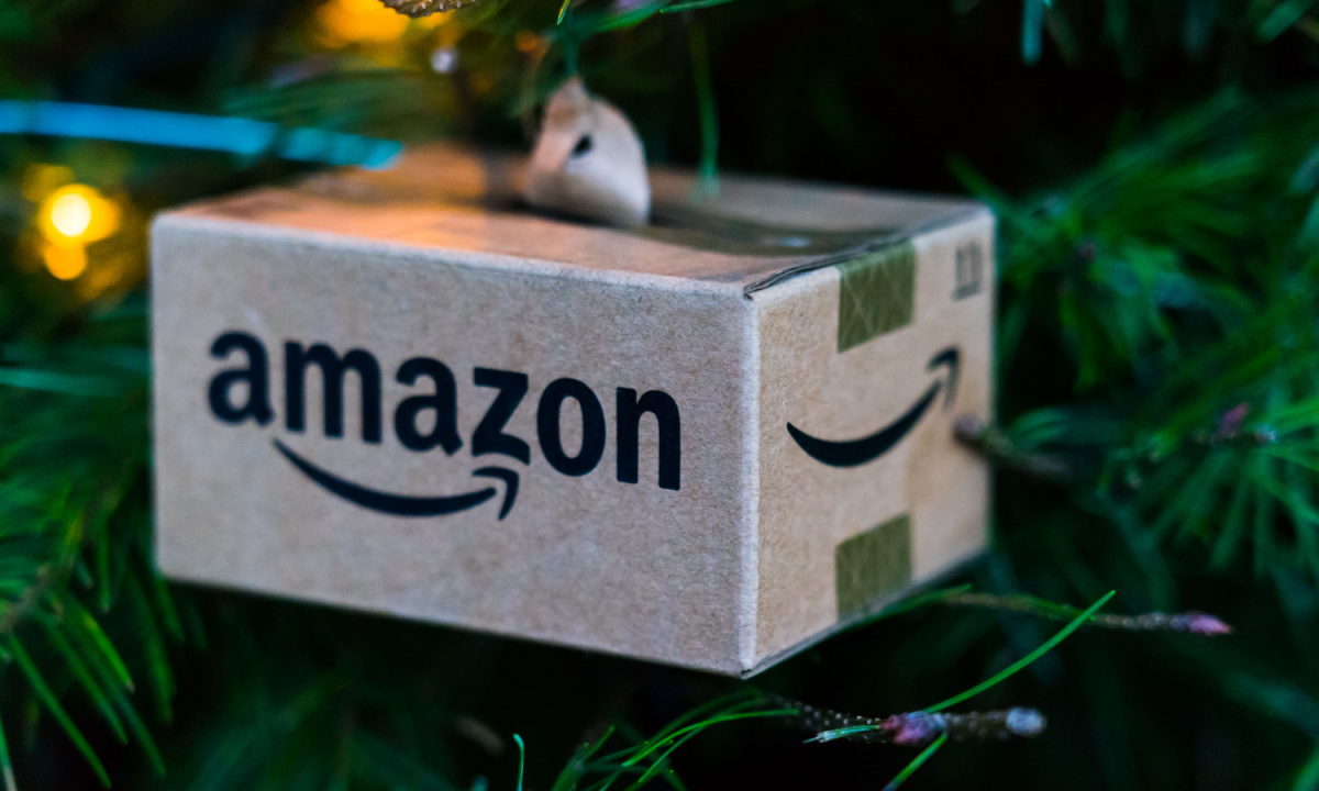 Walmart Hopes Third-Party Marketplace Will Snag Holiday Spend From Amazon