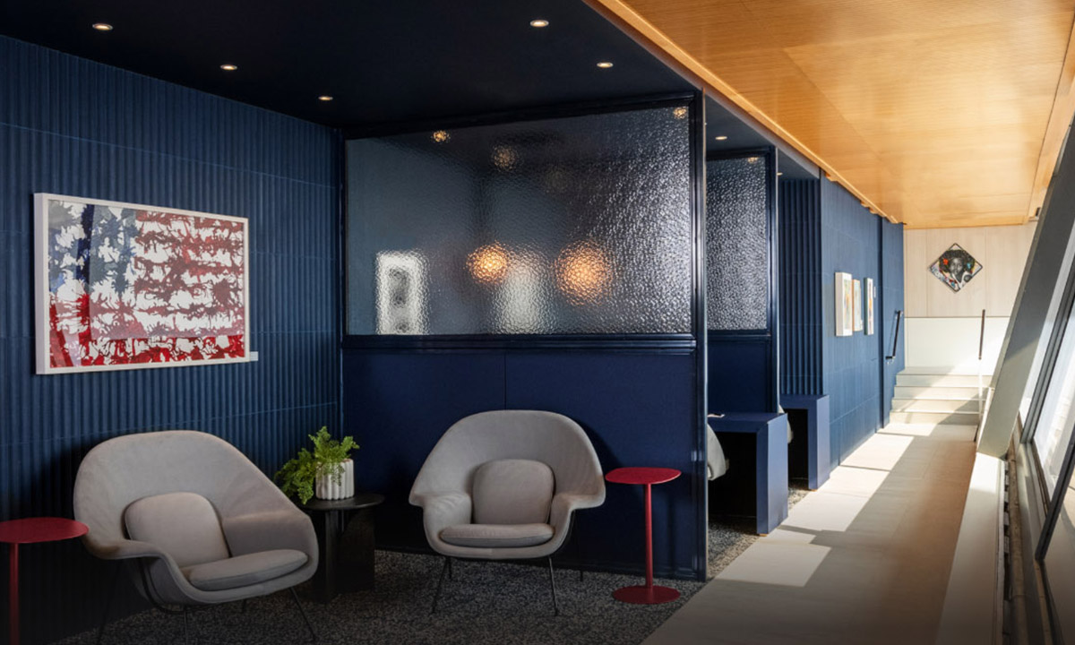 Capital One Tries to Woo Travelers With Airport Lounges