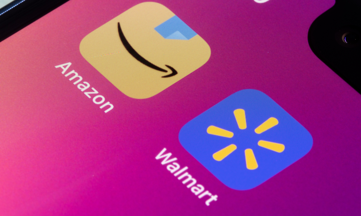 Walmart and Amazon Use AI in Battle for Third-Party Sellers