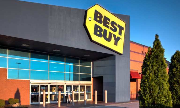 Best Buy store exterior