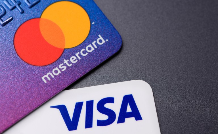 Judge Investigates Website Related to Visa, Mastercard