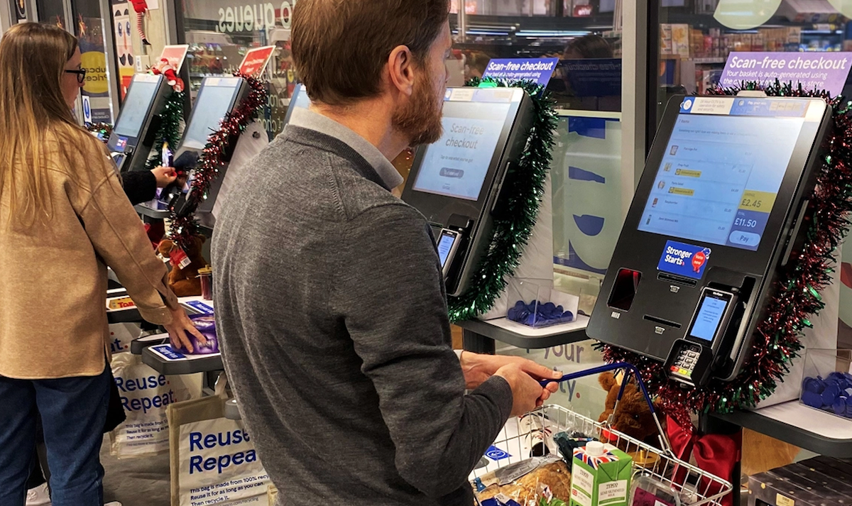Tesco Adds Scan-Free Kiosks as Grocers Try New Self-Checkout Systems