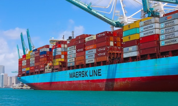 Shipping Companies Maersk and Hapag-Lloyd to Create Interconnected Ocean Network