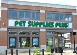 Pet Supplies Plus store