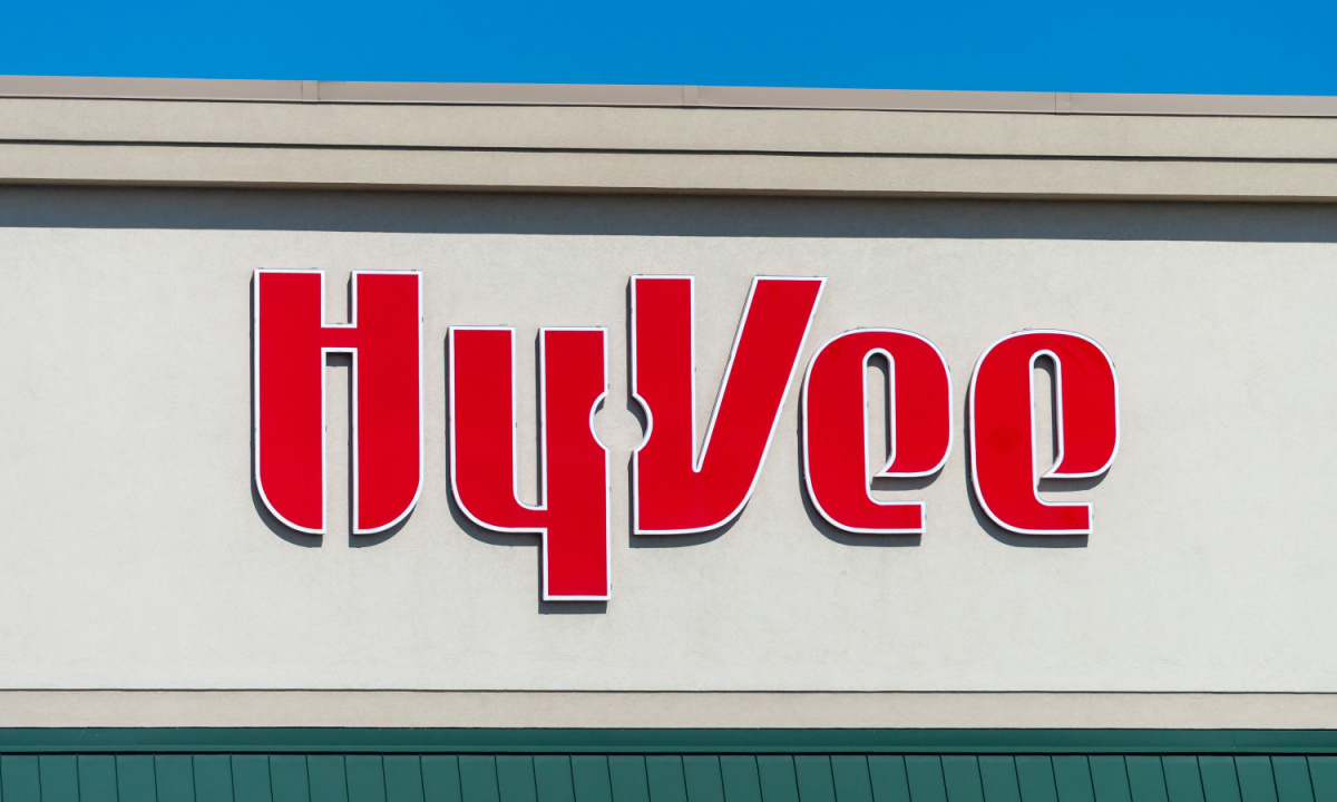 Hy-Vee Integrates Instacart Fulfillment-as-a-Service Into Websites, Apps