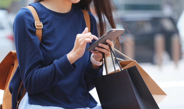 shopper with phone