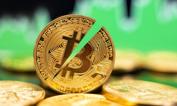 This Week in Web3: Bitcoin Halving, Stablecoins, Bankman-Fried