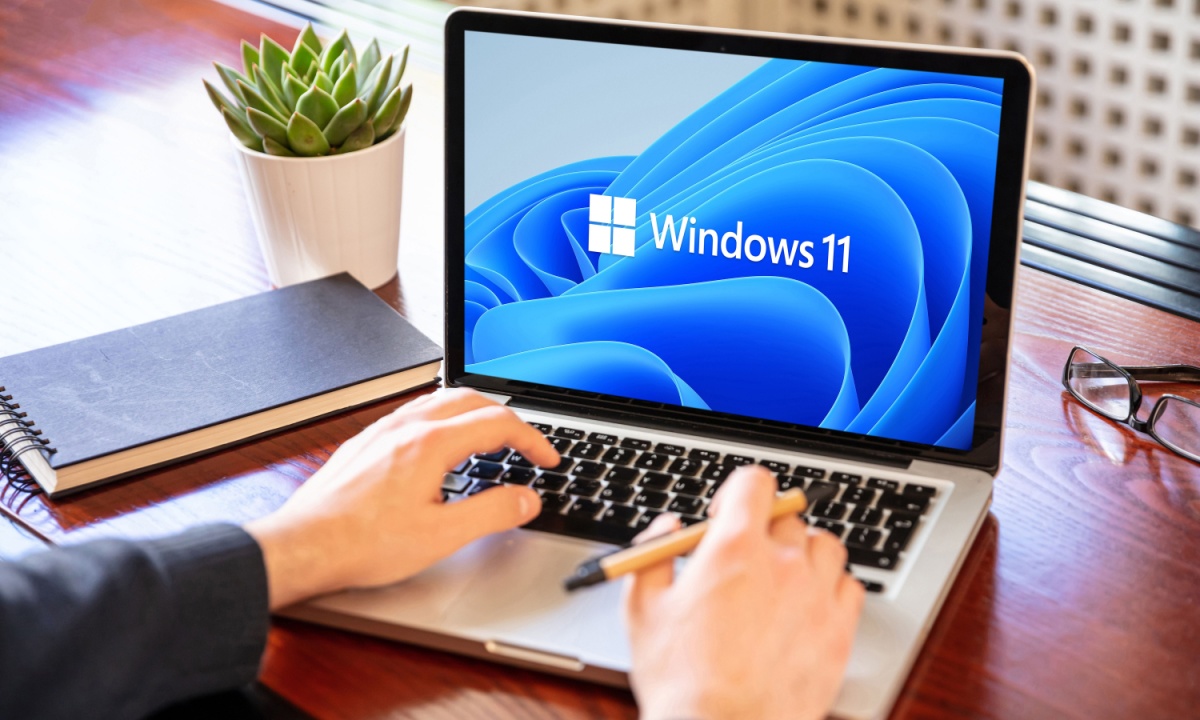 Microsoft’s Copilot+ PCs: AI Takes Flight, Lands on Your Desk