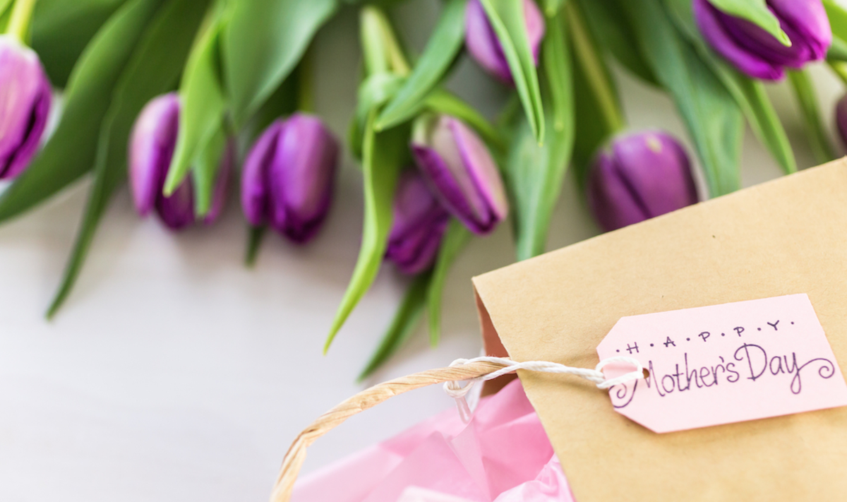 Sorry, Mom: Mother’s Day Shoppers Are Waiting to the Last Minute