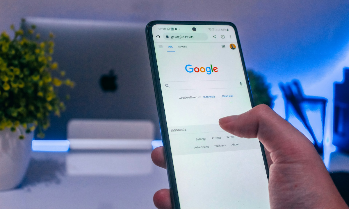Online Merchants Scramble as Google’s AI Overviews Shakes Up SEO