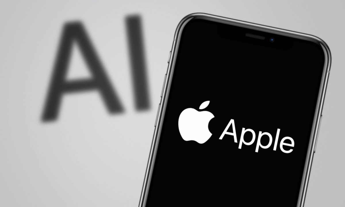 Apple Optimistic About AI at Rare ‘All Hands’ Meeting