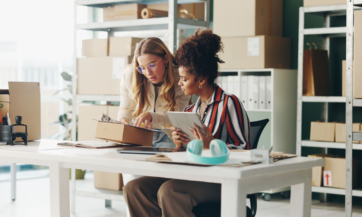 EverCommerce Adds AI Tools for Compiling Data to Small Business Platform