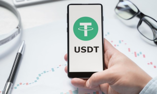 Tether’s Success Sparks Banks’ Interest in Stablecoins