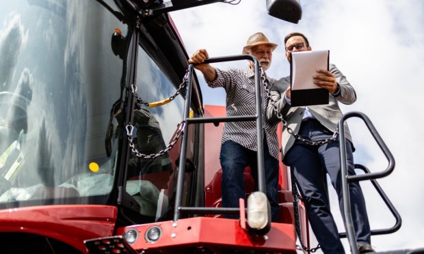 Small Business Loans Decreased in 2023 as Lending Standards Tightened