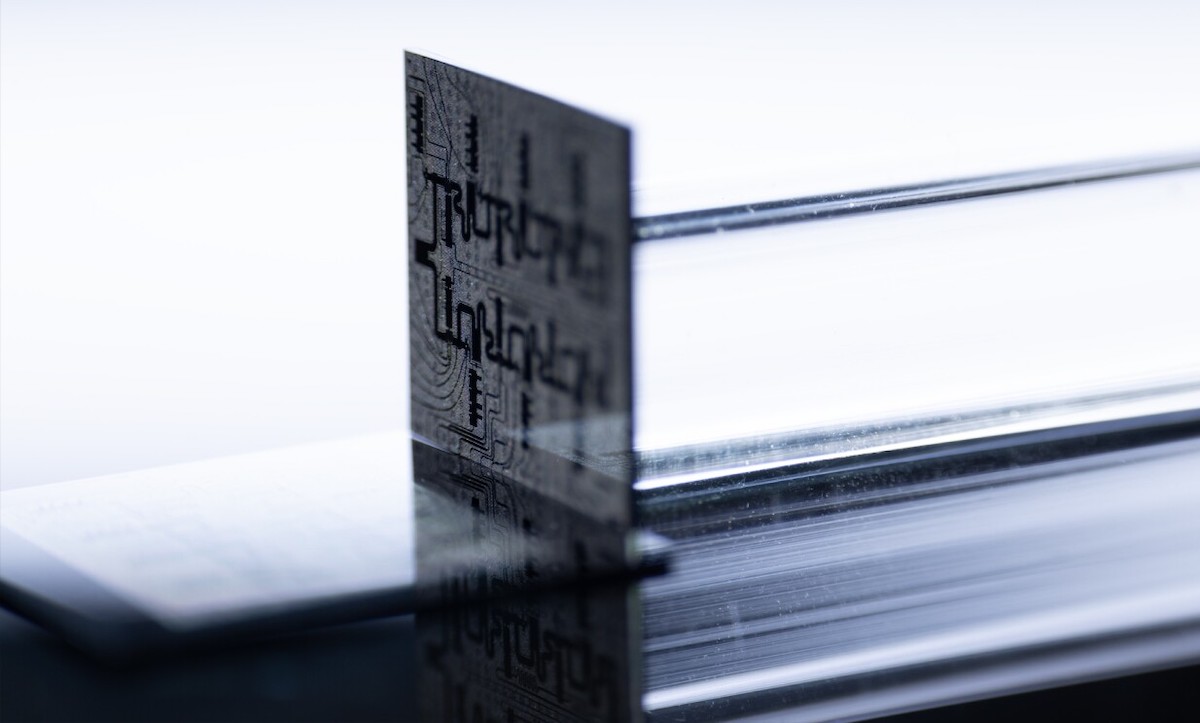 Amazon Debuts Chip It Aims to Scale Into Quantum Computer