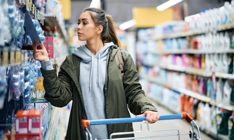 woman grocery shopping