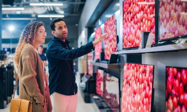 Online Sales Muted as Consumers Rush to Buy Cars and TVs Ahead of Tariffs