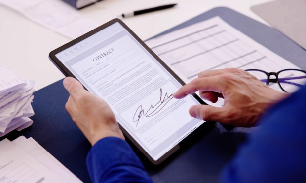 Agree.com Raises $7.2 Million to Combine Payments and e-Signatures